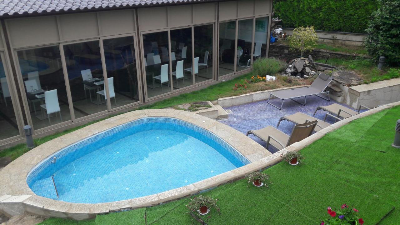 Albergue Turistico Salceda Exterior photo